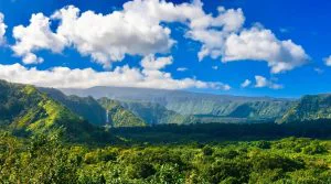 2-Day Road to Hana Adventure with Overnight Stay