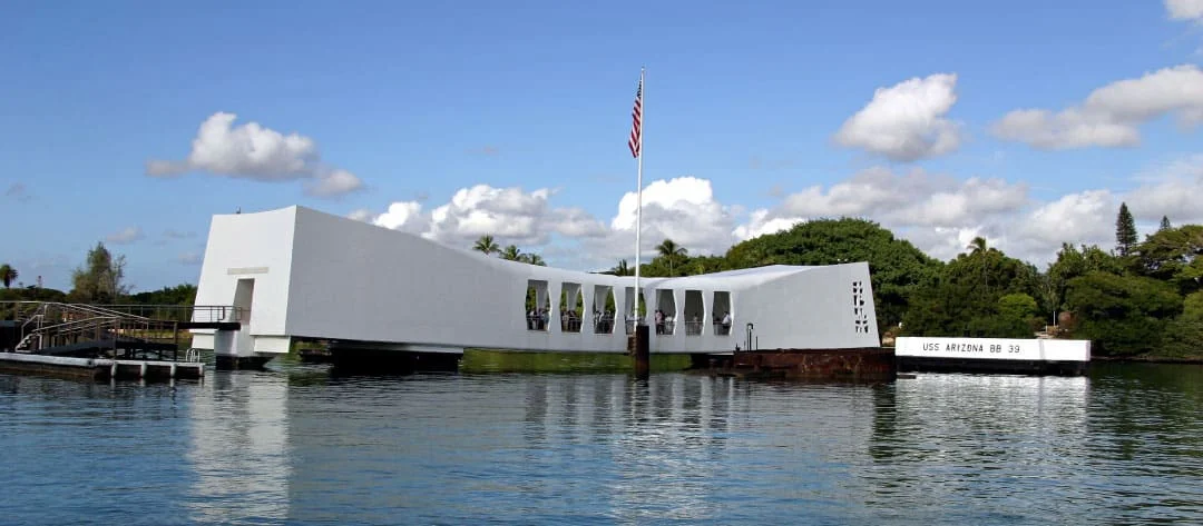 Complete Pearl Harbor Experience from Waikiki: Arizona Memorial, Battleship Missouri and Honolulu