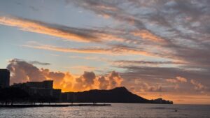 Early Bird Surf Lesson in Oahu