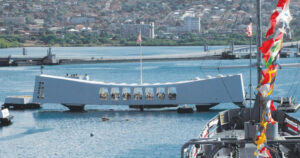 Salute to Pearl Harbor Tour from Ko Olina: Sundays and Wednesdays