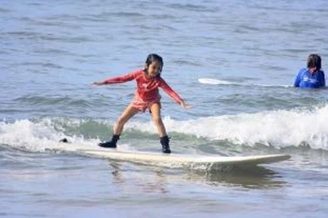 Semi-Private Surf Lesson on Maui β Two Hours, Small Ratio