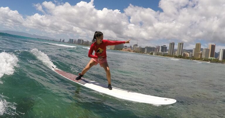 Advanced Surf Lesson in Waikiki, Oahu