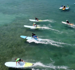 Open Group Surf Lesson in Oahu — Six to Ten Surfers with Po’okela