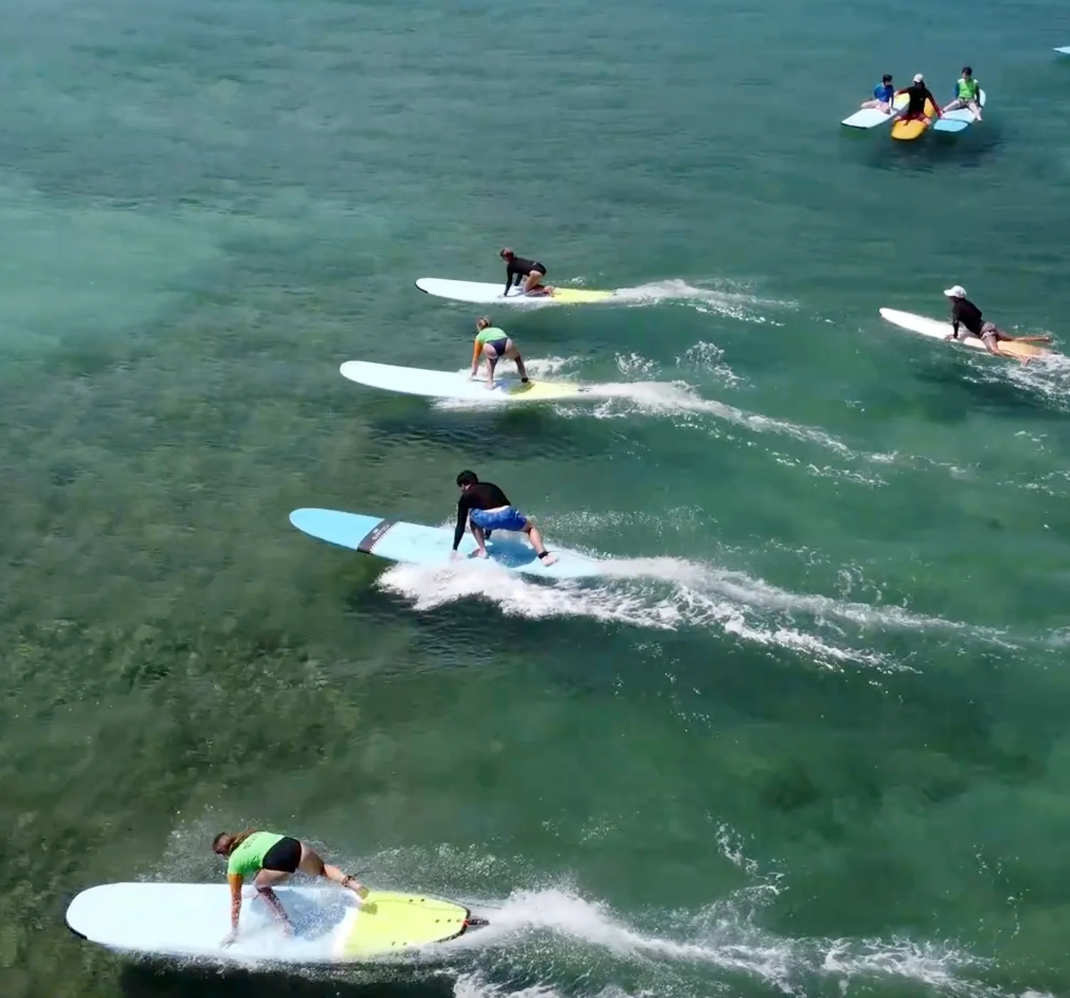 Open Group Surf Lesson in Oahu — Six to Ten Surfers with Po'okela