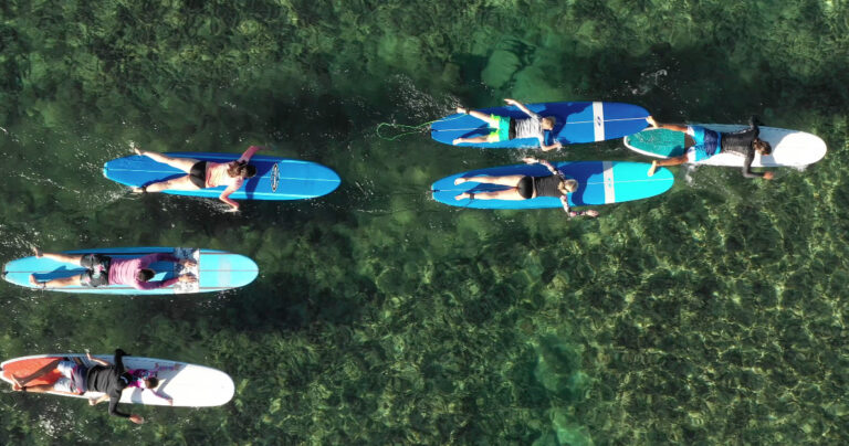 Open Group Surf Lesson in North Shore, Oahu: Small Group