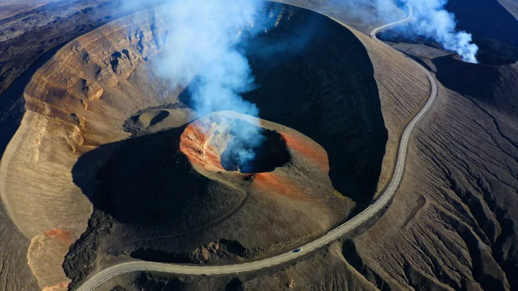 Volcano Helicopter Tours on the Big Island: Why Both Options Include Ground Time